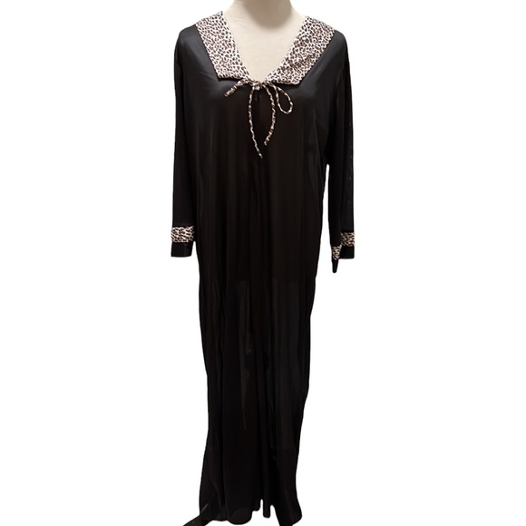 💚EUC First Lady Intimates Robe/Gown - Picture 2 of 9